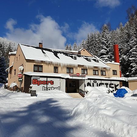 Sporthotel Můstek Jáchymov Buitenkant foto