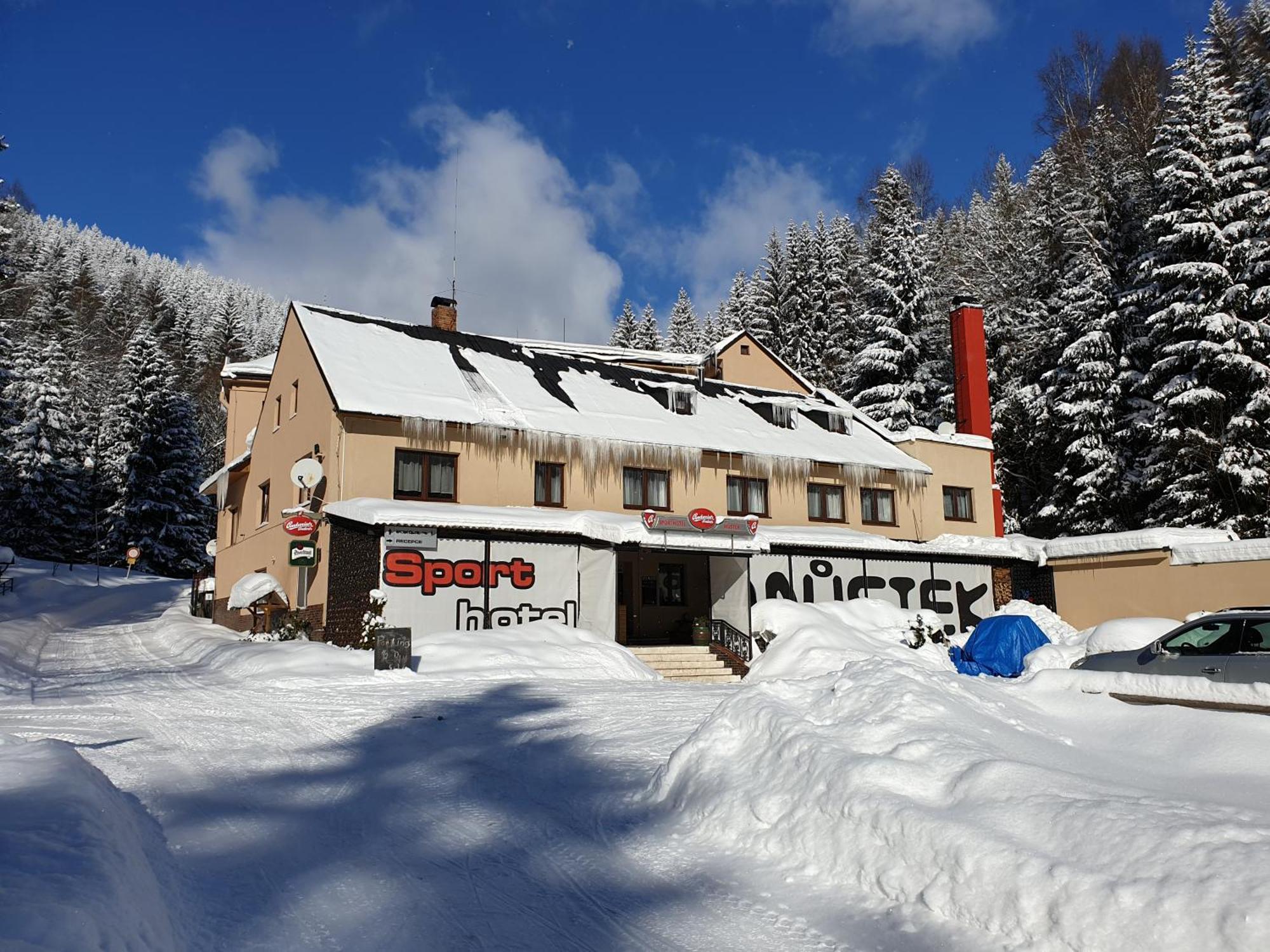 Sporthotel Můstek Jáchymov Buitenkant foto
